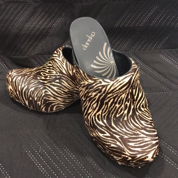 dansko zebra print clogs